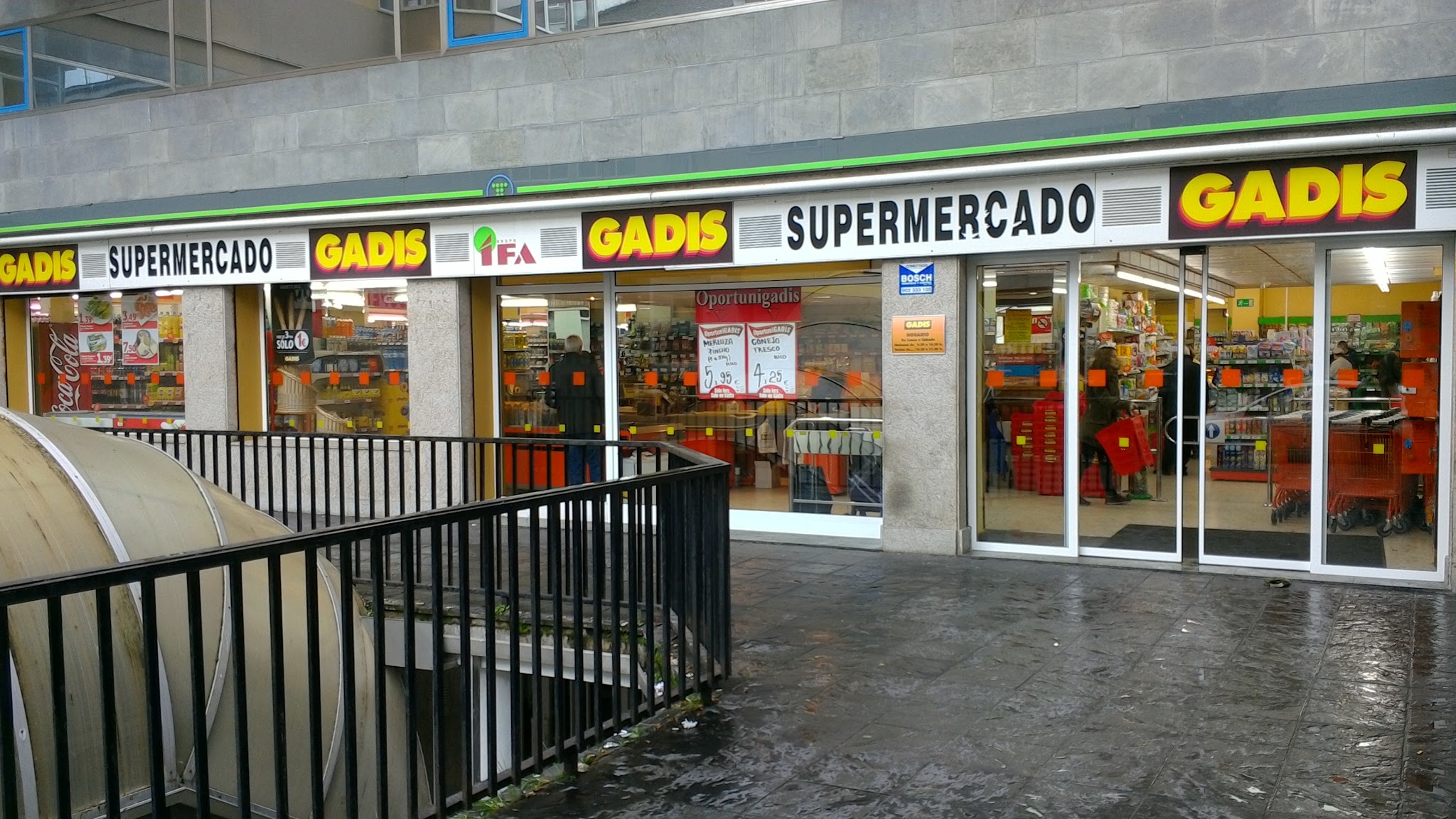 Imagen Centro RAFAEL VEGA